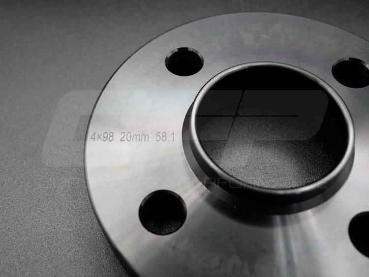 FIAT 500 Wheel Spacers CFP 20mm Black set of 2 w/ extended bolts